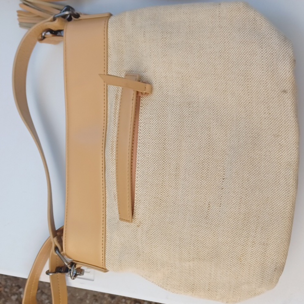 Purse - Picture 2 of 4